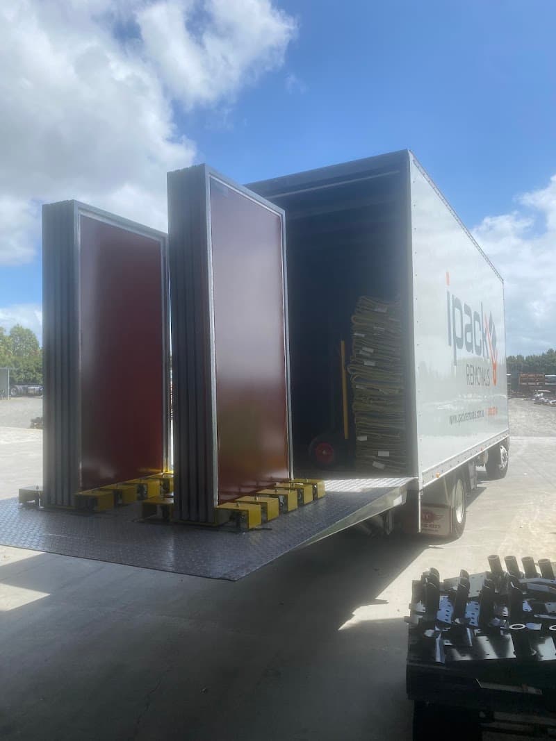 iPack Removals removalist work in Rangeville