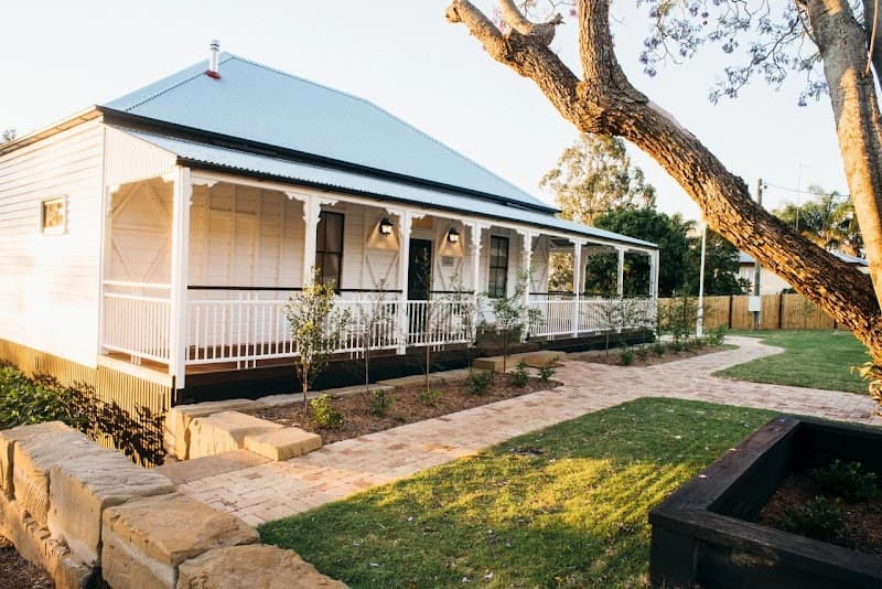 Ipswich House Removals removalist work in East Ipswich