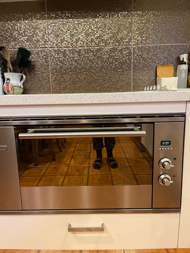 iQ Oven Cleaning oven & bbq cleaning work in Dee Why