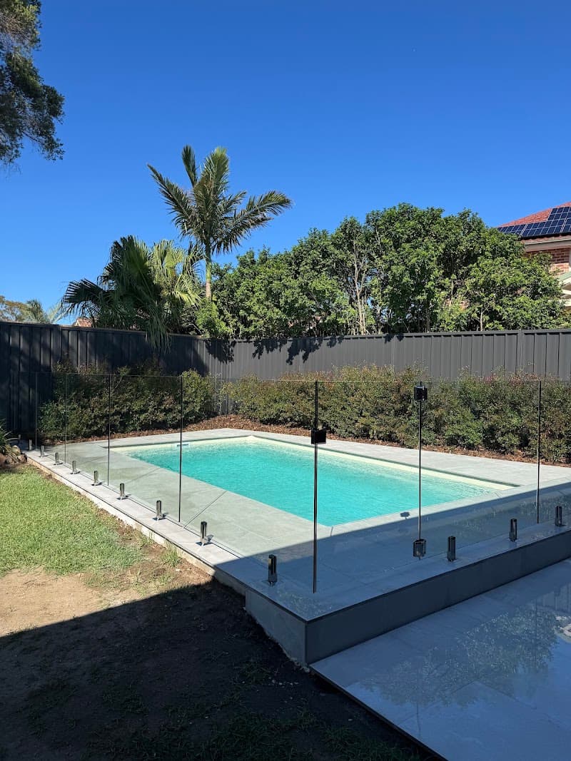 Irresistible Pools & Spas pool builder work in Castlereagh