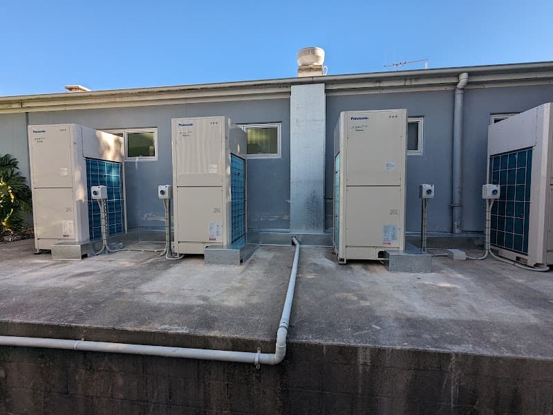 Irving Refrigeration air conditioning and servicing Bundaberg air conditioning work in Gooburrum