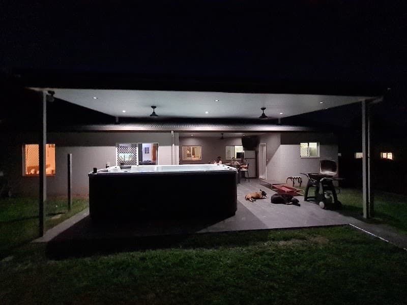 ISON BUILDING PTY LTD bathroom renovation work in Manunda