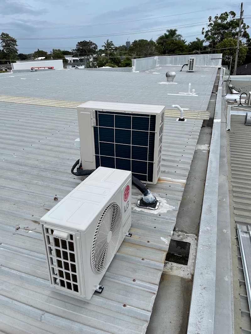 J H Air conditioning installation & repairs | Air Conditioning Cotswold Hills air conditioning work in Cotswold Hills