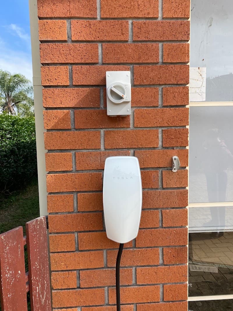 J Shaw Electrical electrician work in Seven Hills
