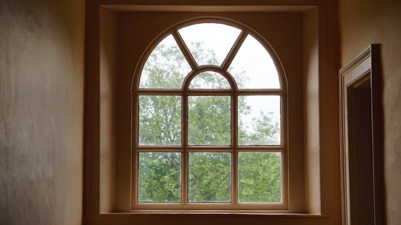 Jack's Glass & Security Screens glass & glazier work in Pialba
