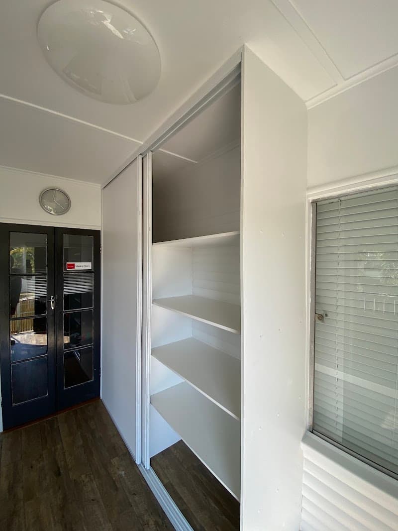 Jasons carpentry and maintance carpentry work in Pimlico