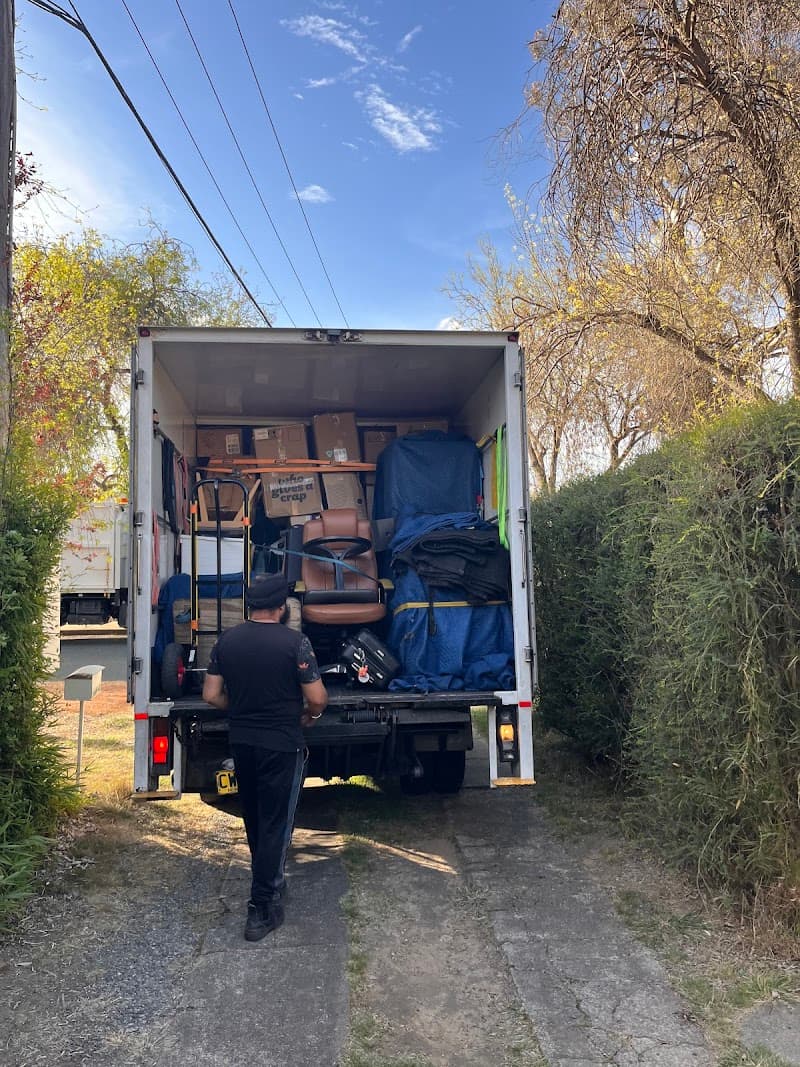 JAY SINGH MOVERS & HOME IMPROVEMENTS removalist work in Taylor