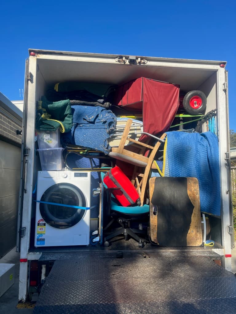 JAY SINGH MOVERS & HOME IMPROVEMENTS removalist work in Taylor