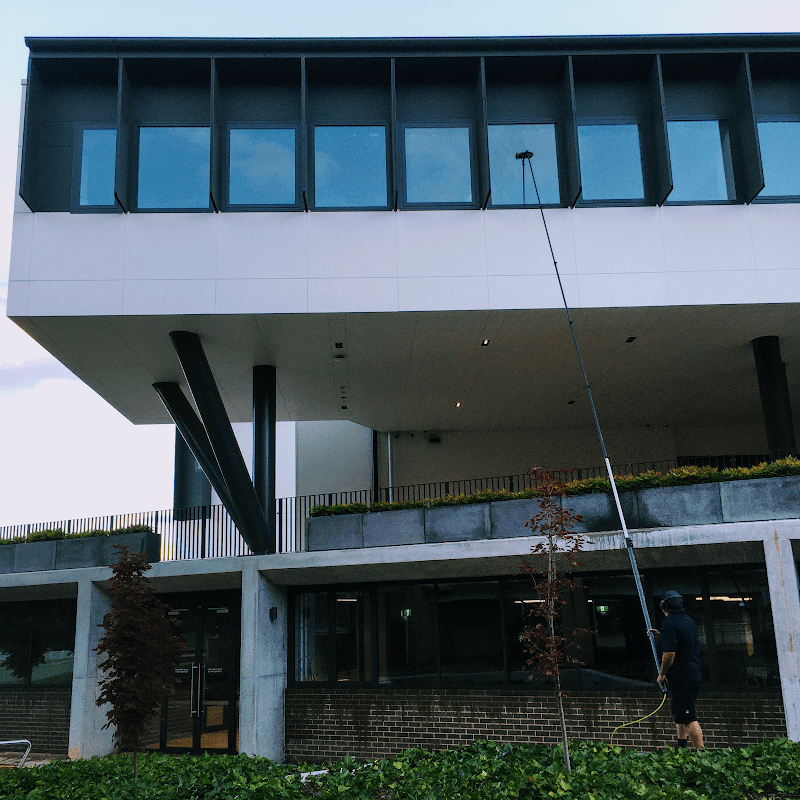 JC Gutter Cleaning gutter cleaning work in Elanora