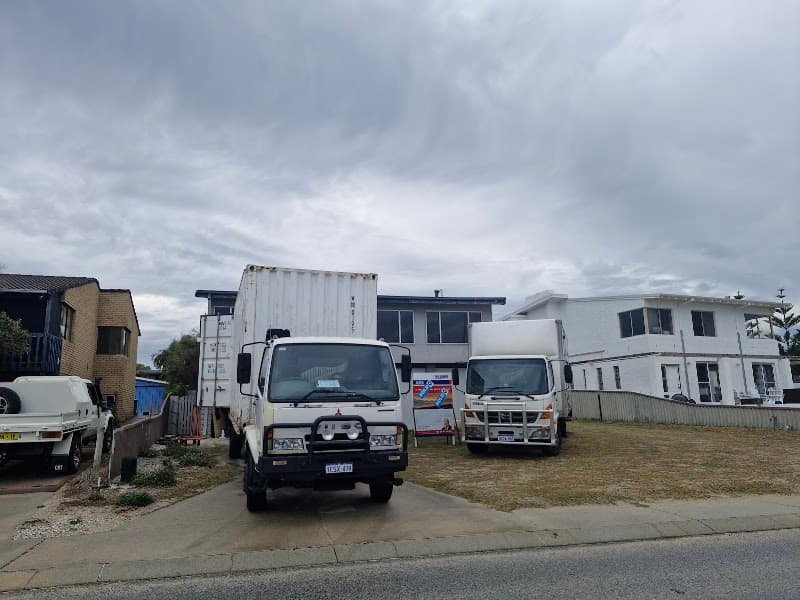 Jenkins Bros Removals removalist work in Ocean Reef