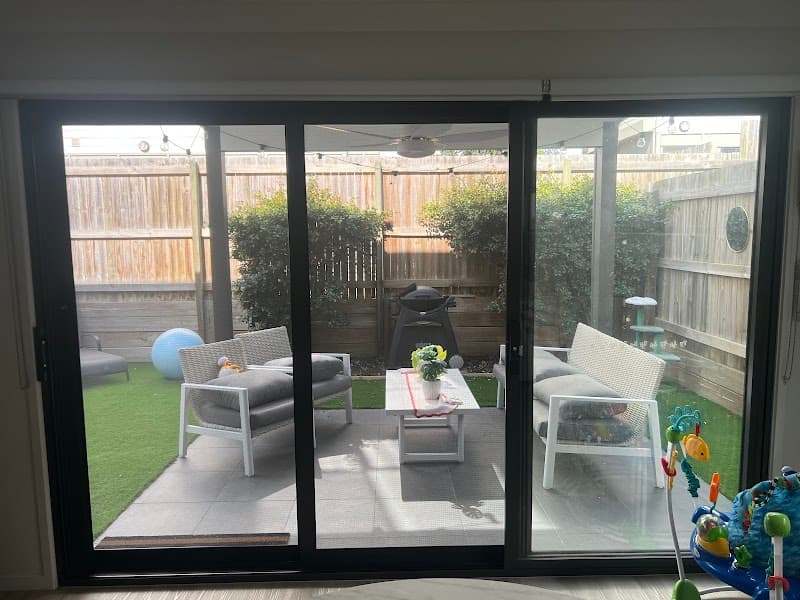Jesse's Screens & Blinds curtains & blinds work in Ormiston