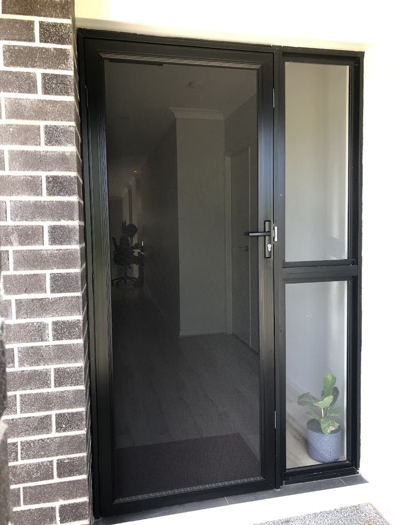 Jesse's Screens & Blinds curtains & blinds work in Ormiston