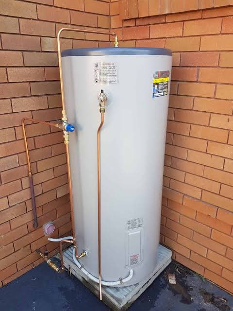 Jett Plumbing & Roofing plumber work in Dandenong South