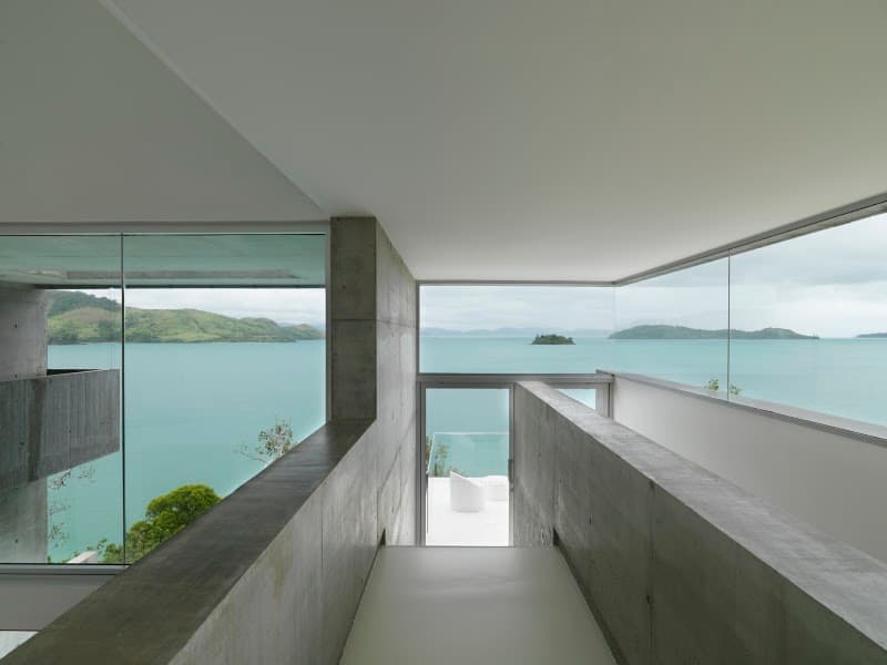 JH Glass Innovation glass & glazier work in Bungalow
