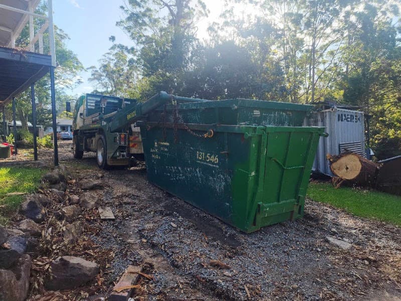 Jim's Skip Bins (Toowoomba) rubbish removal work in Harlaxton