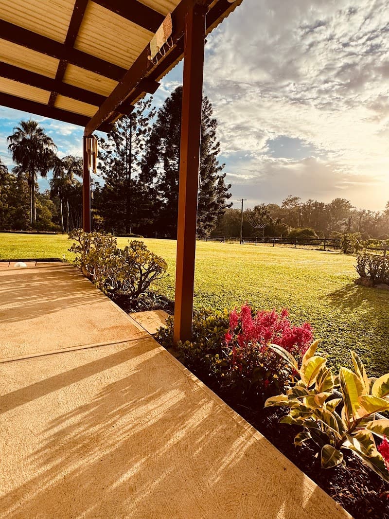 JMAC Mowing Gold Coast lawn care work in Advancetown