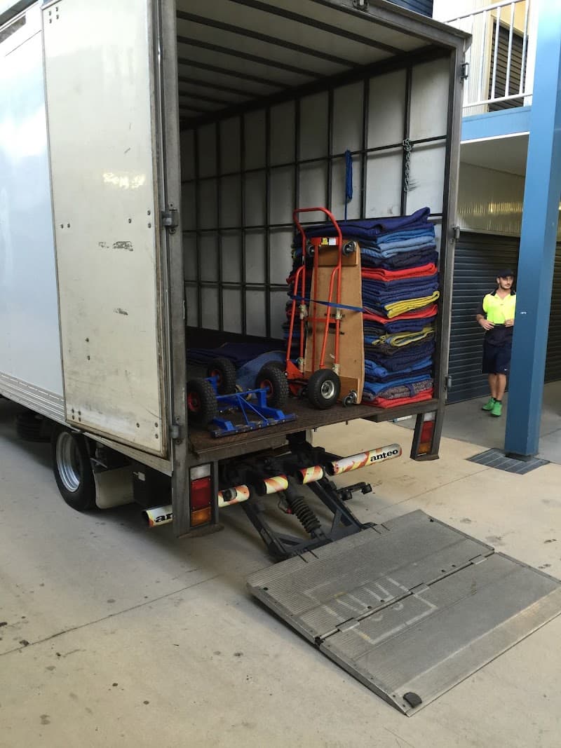 JND Removals & Transport removalist work in Hyde Park