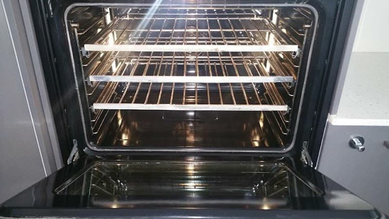 Joe's Commercial Cleaning & Maintenance cleaning work in Ipswich