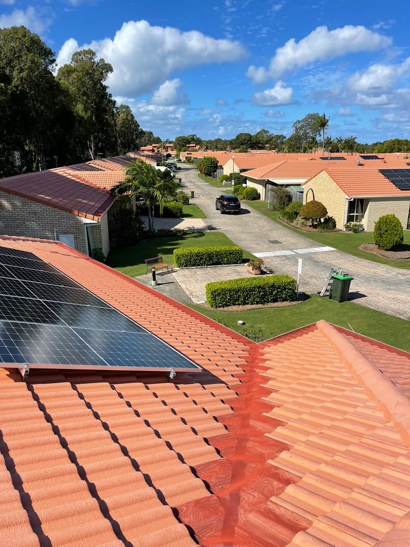 Joe's Gutter Cleaning & Maintenance gutter cleaning work in Currumbin Waters