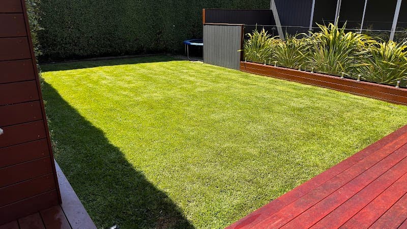Johnny's Gardening and Mowing lawn care work in Ballarat North