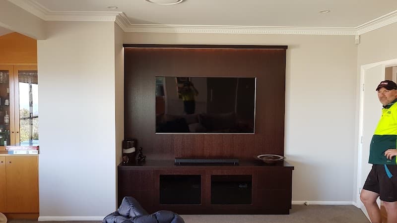 Jonmark Cabinets kitchen renovation work in Glenvale
