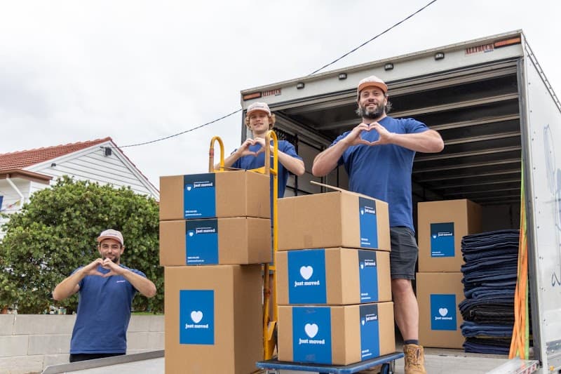 Just Moved Group removalist work in Manifold Heights