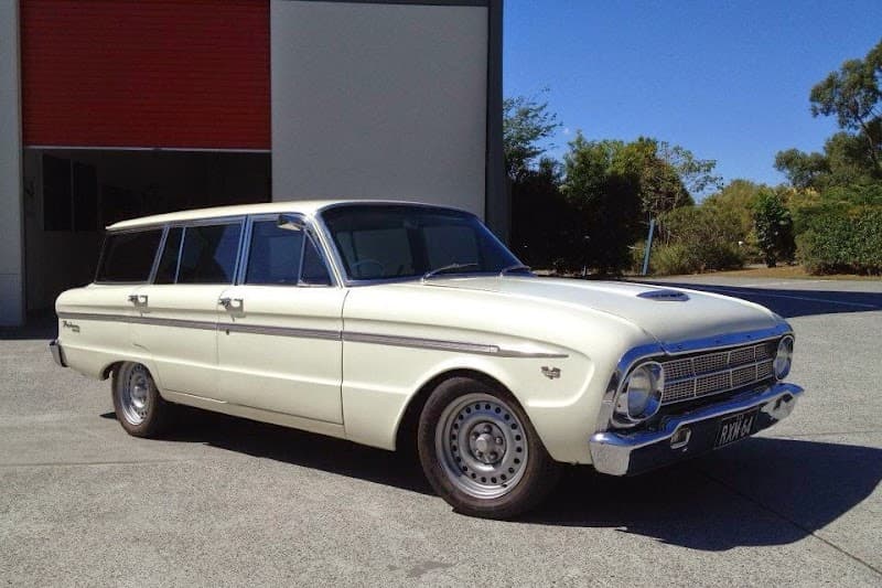 JUSTINT WINDOW TINTING GOLD COAST window tinting work in Burleigh Heads