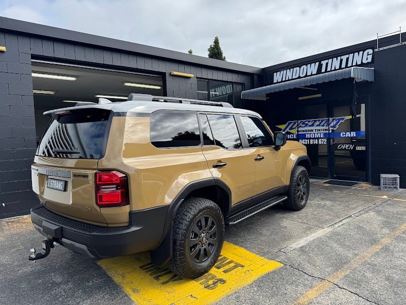JUSTINT WINDOW TINTING GOLD COAST window tinting work in Burleigh Heads