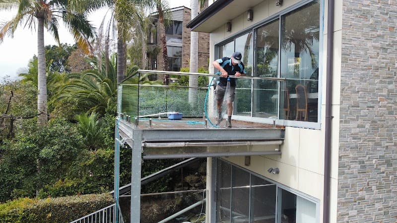 Kains Cleaning Service gutter cleaning work in Loftus