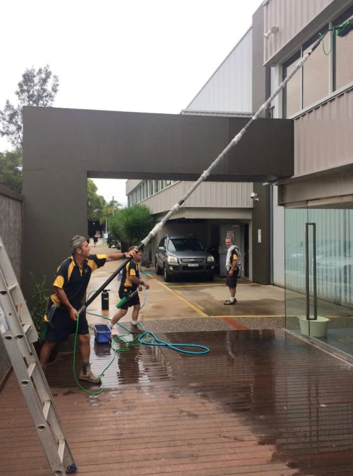 Kains Cleaning Service gutter cleaning work in Loftus