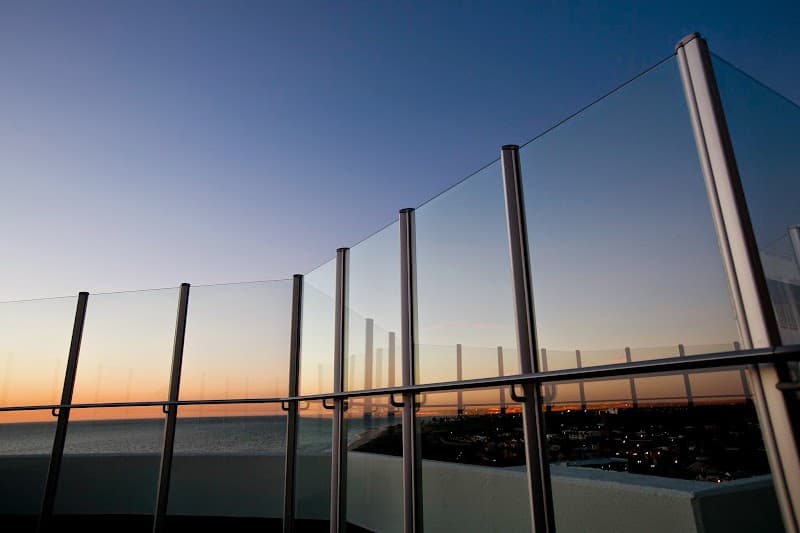 Kardan Glassworks (WA) Pty Ltd glass & glazier work in Osborne Park