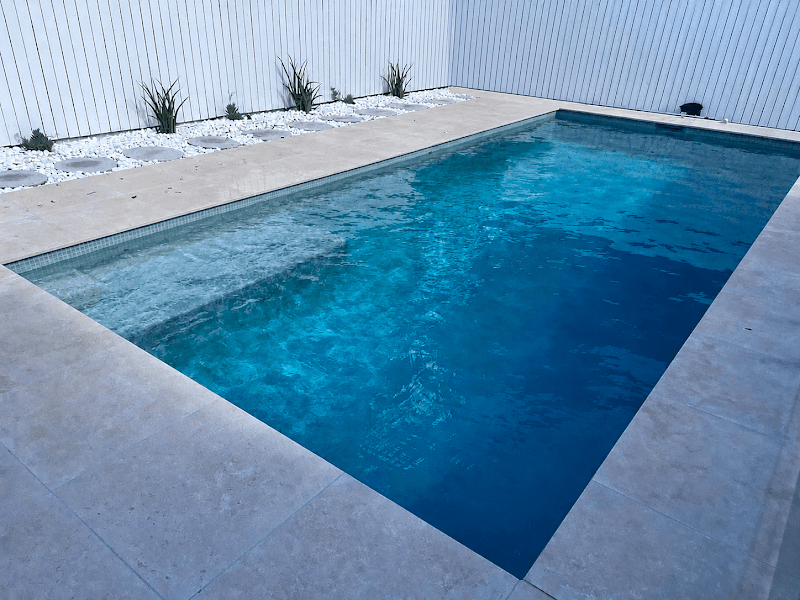 KB POOLS pool builder work in Goondi Bend