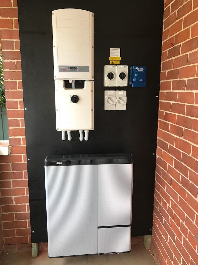 KDEC Electrical & Solar solar panel installation work in Albury