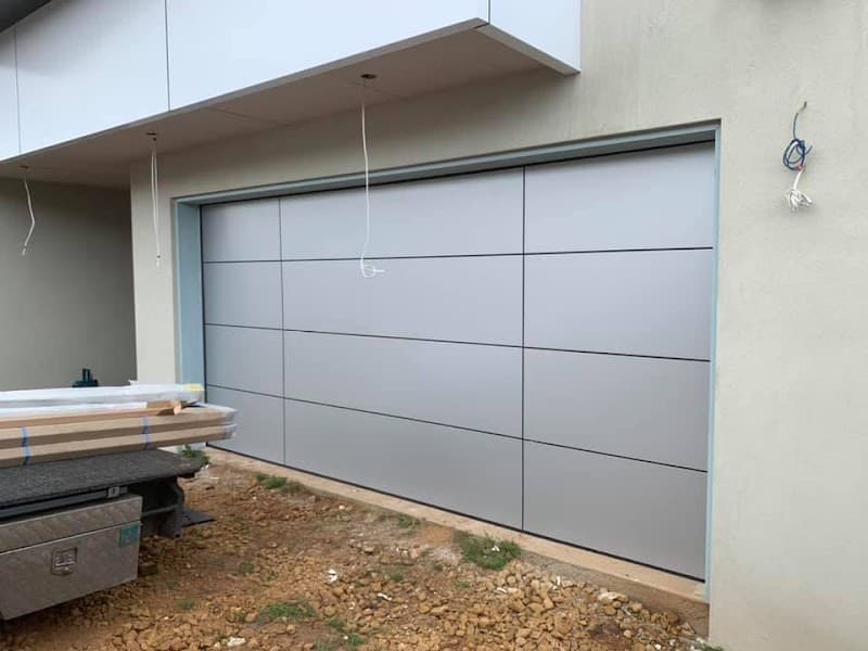 Kelly Garage Doors Geelong garage doors work in Norlane