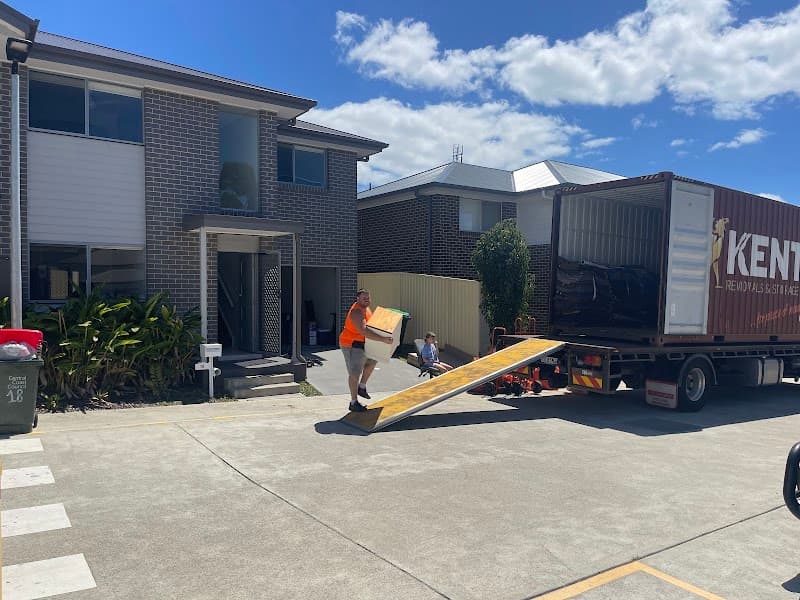 Kent Removals & Storage - Newcastle removalist work in Tomago