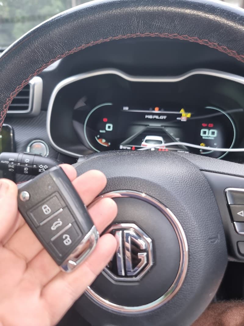 Keymart Car Keys locksmith work in Buderim