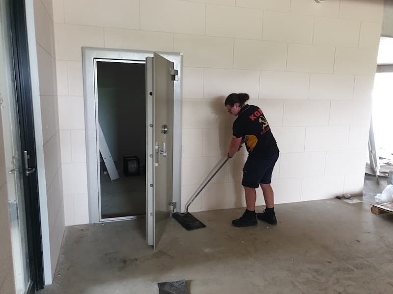 KGB Locksmith & Security locksmith work in Coopers Plains