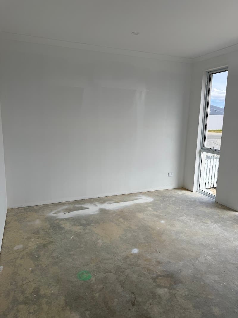 KH HANDYMAN handyman work in Rockingham
