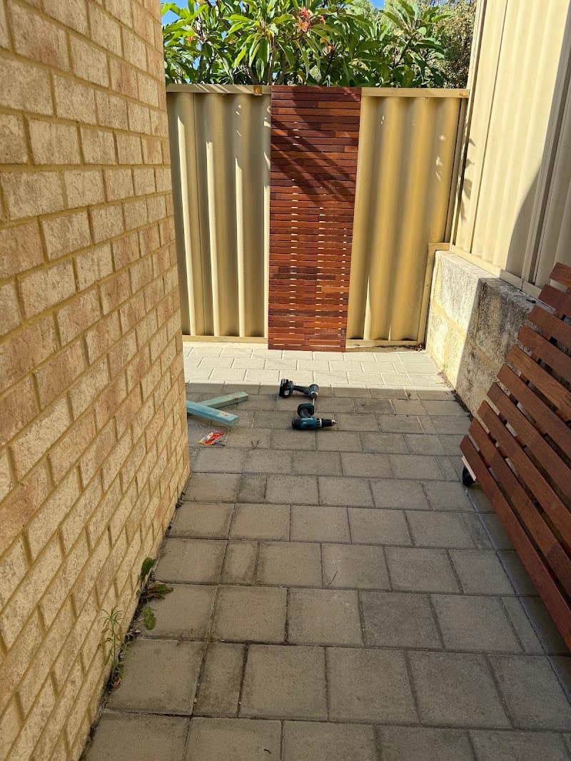 KH HANDYMAN handyman work in Rockingham