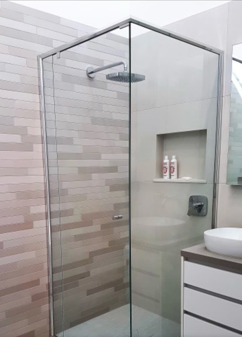 Kh Tiling and Painting Services handyman work in Doveton