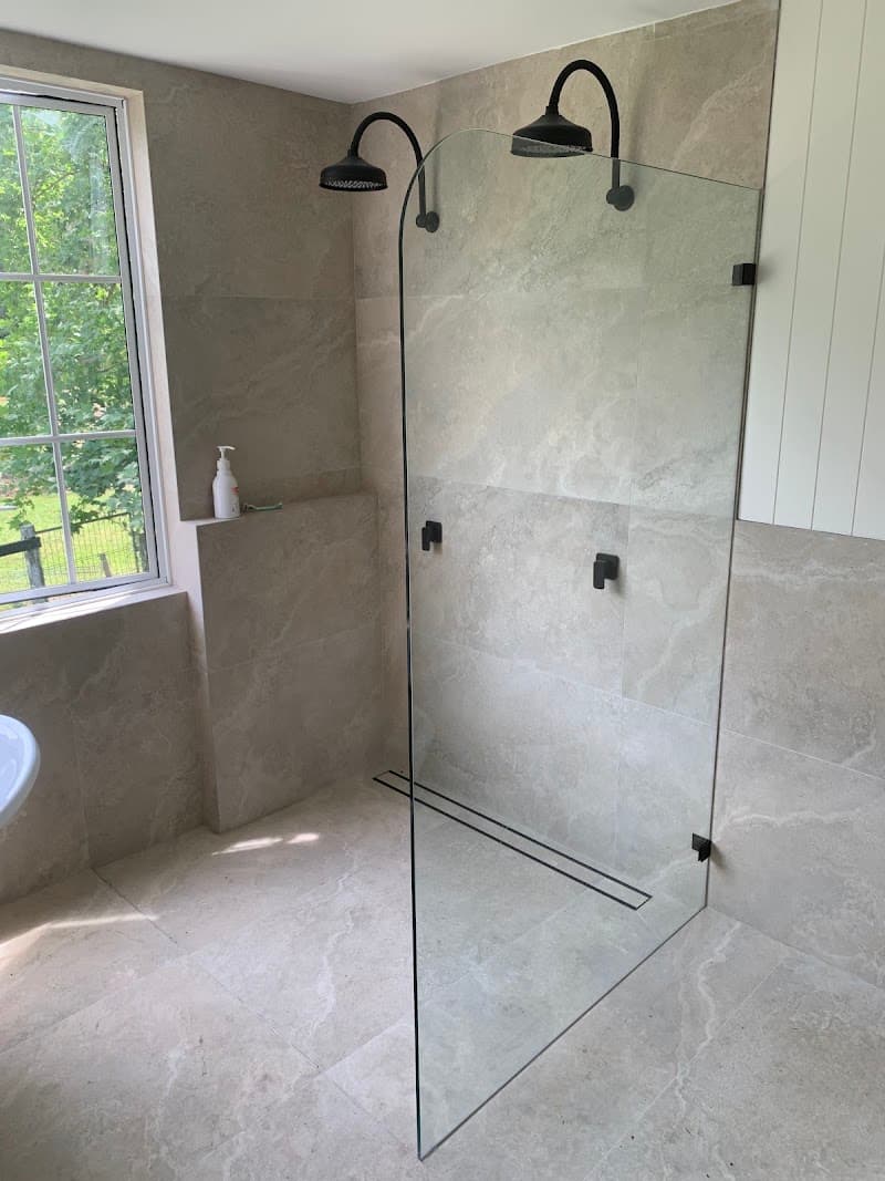 Kincumber Glass & Glazing glass & glazier work in Kincumber