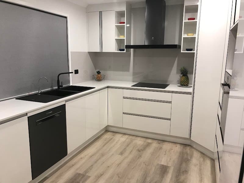 Kitchen Design CQ carpentry work in Kawana