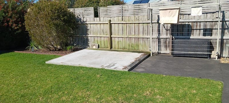 Kitset Assembly Services Australia furniture assembly & tv mounting work in South Melbourne