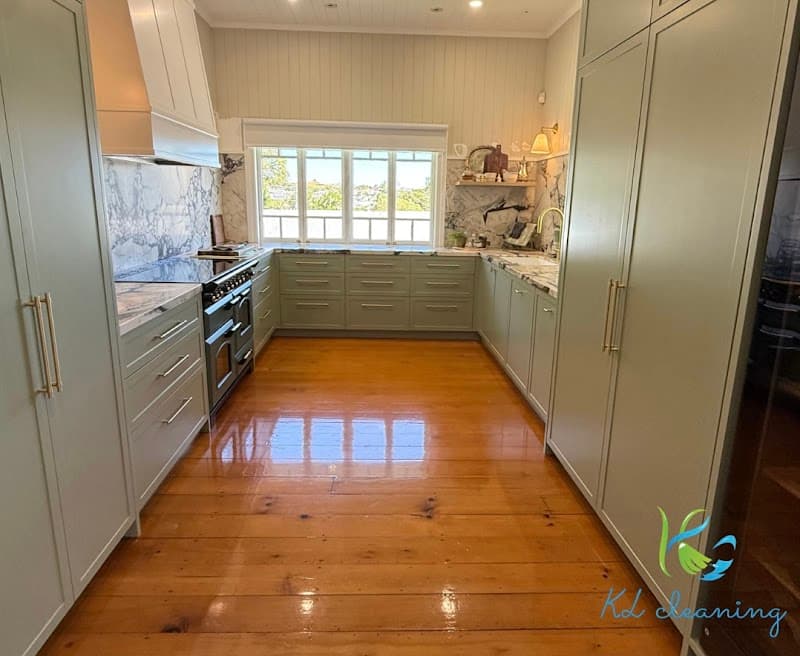 KL Cleaning cleaning work in East Brisbane
