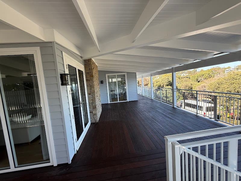 Knights Painting Pty Ltd painter work in Mornington