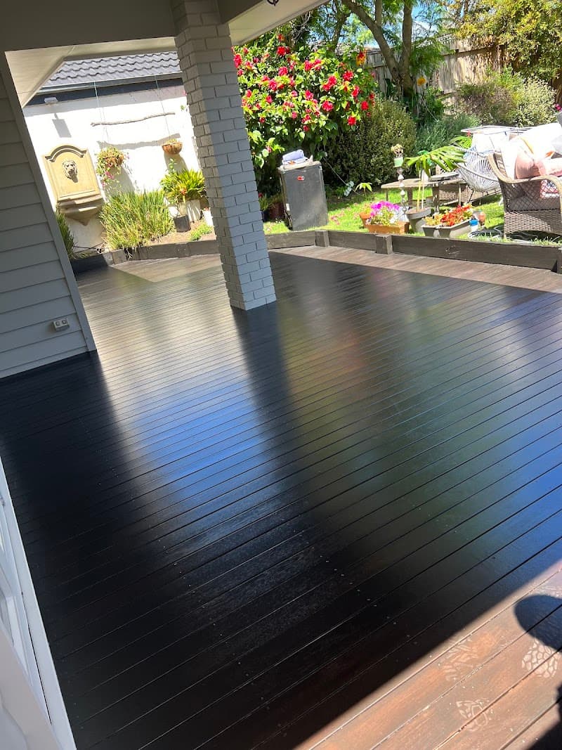 Knights Painting Pty Ltd painter work in Mornington