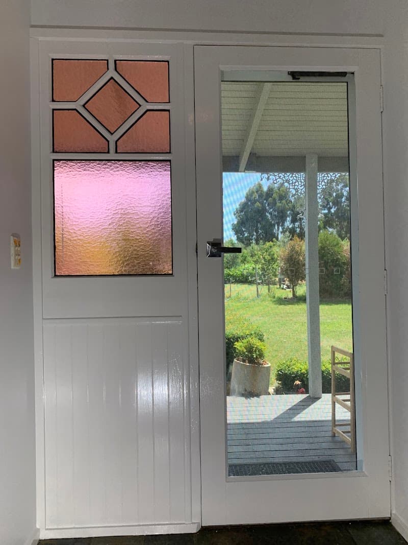 Knights Painting Pty Ltd painter work in Mornington