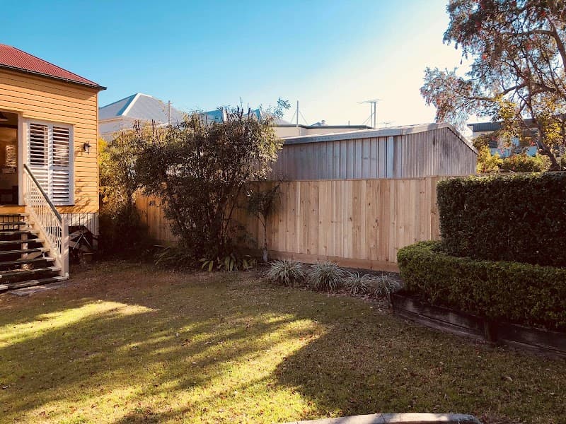 Know A Fence fencing work in Brisbane City