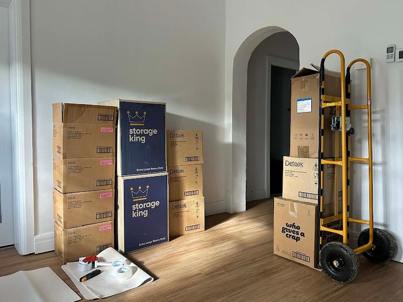 Koala Care Furniture Removalists removalist work in Maryborough