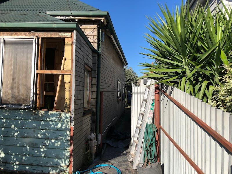 Kozdra Asbestos Removal Service asbestos removal work in Bentleigh East